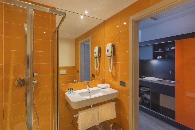 Blue Shades Aparthotel - Oda