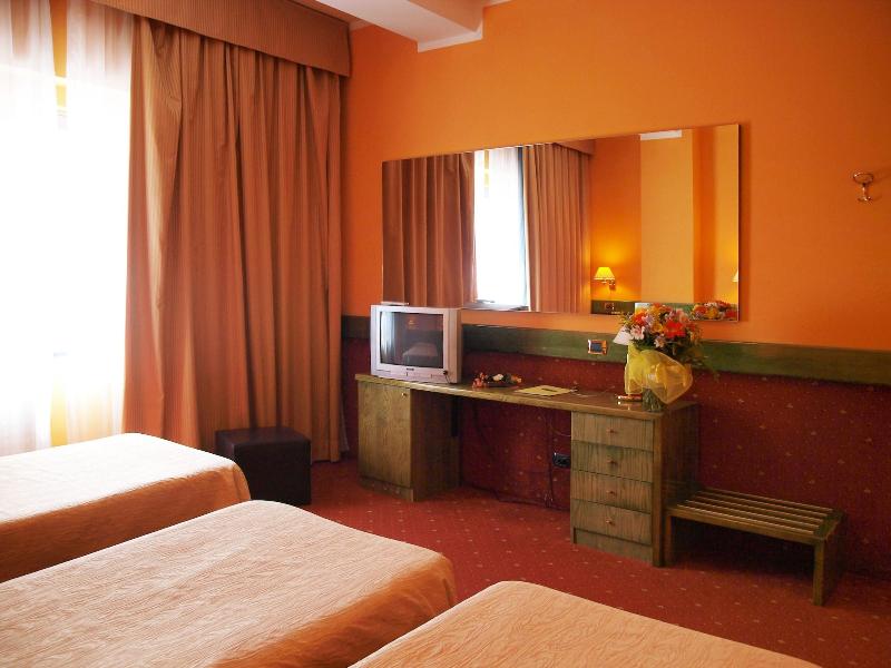 Euro Hotel - Oda
