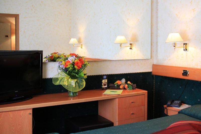 Euro Hotel - Oda