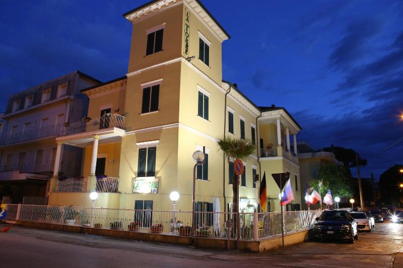 Hotel La Torre - Genel