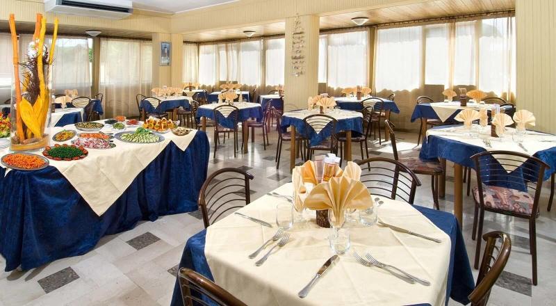 Hotel Levante - Restoran