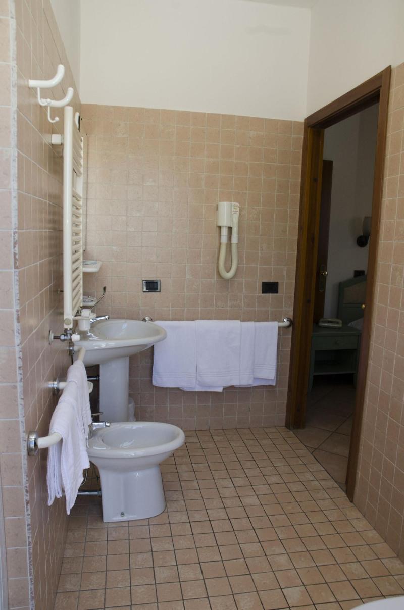 Albergo Bar Cenni - Oda