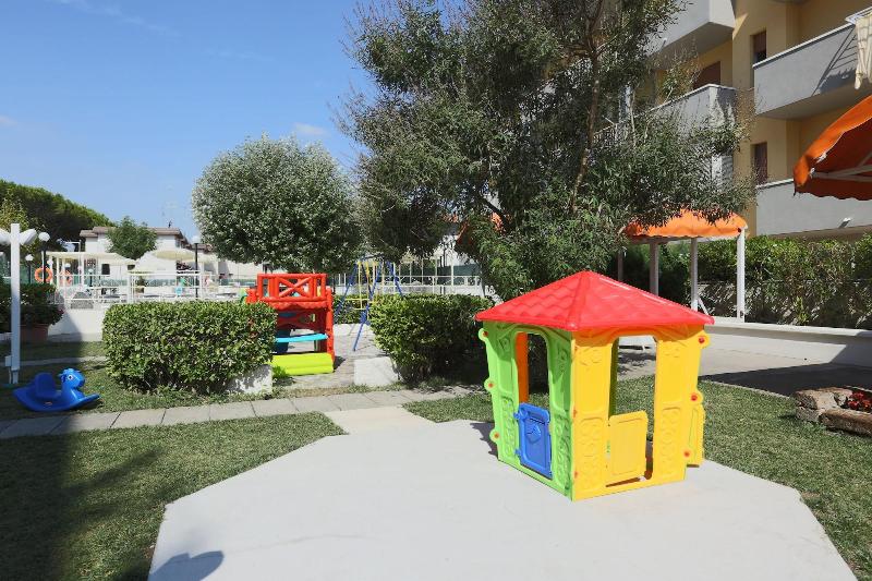 Family Hotel Marina Beach - Aktivite