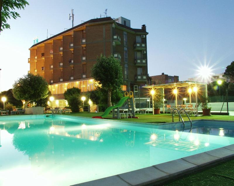 Family Hotel Marina Beach - Aktivite