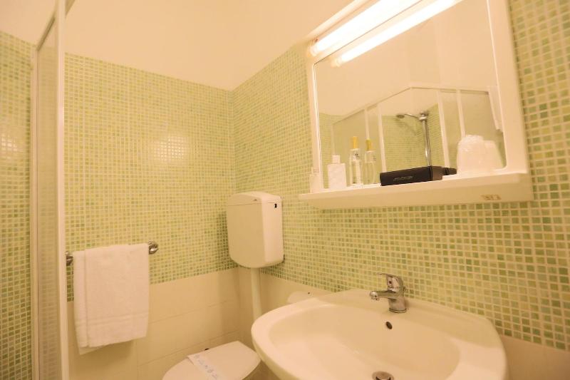 Family Hotel Marina Beach - Oda