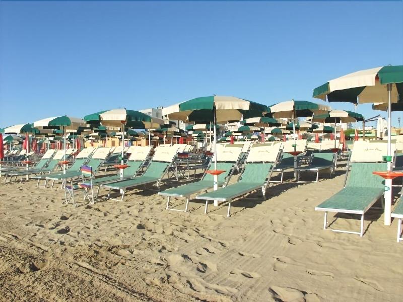 Family Hotel Marina Beach - Plaj