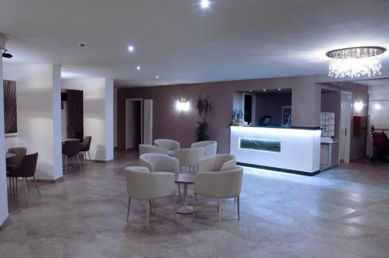 Hotel Schiller - Lobi