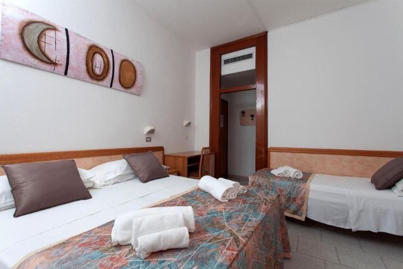 Hotel Schiller - Oda