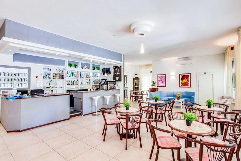 Hotel Oliver - Lobi