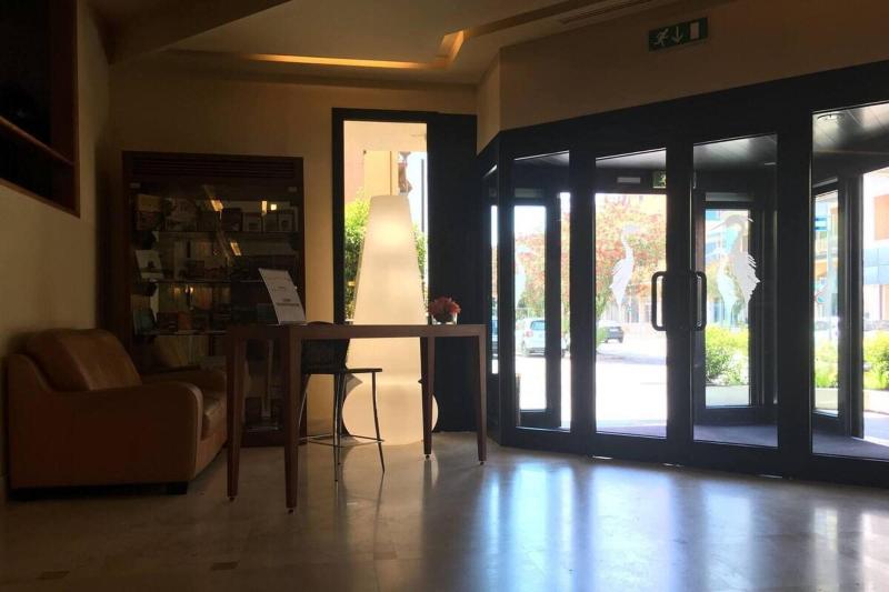 Hotel Airone - Lobi