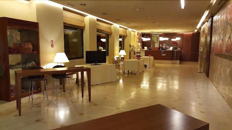 Hotel Airone - Lobi