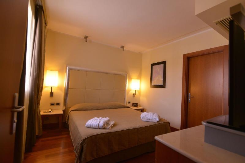 Hotel Airone - Oda
