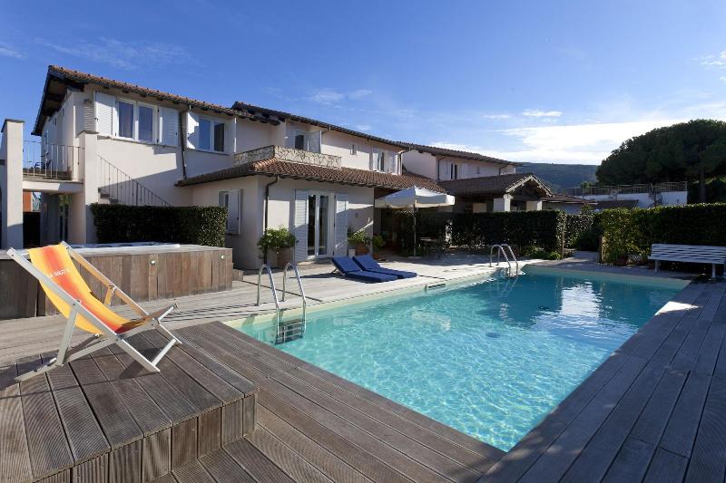 Hotel Villa Smeraldo - Genel