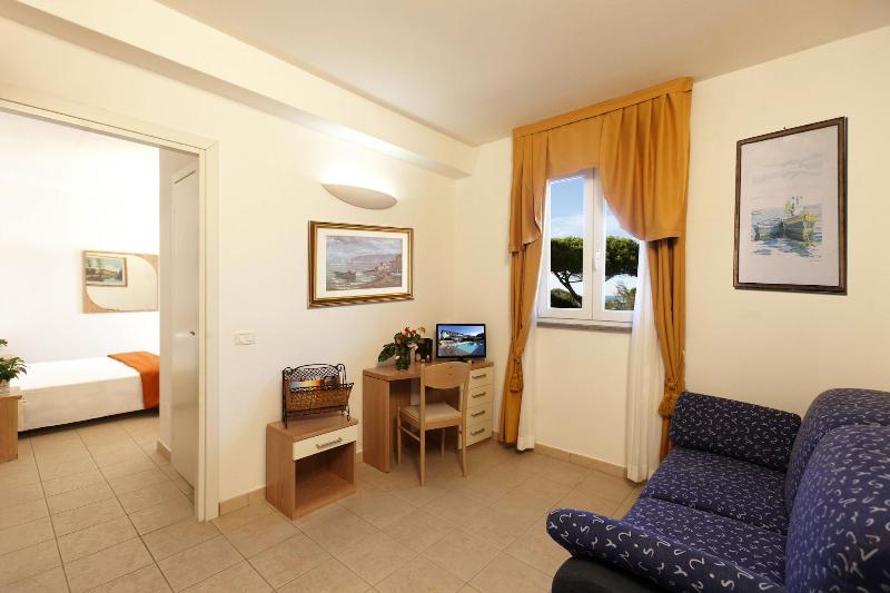 Hotel Villa Smeraldo - Oda