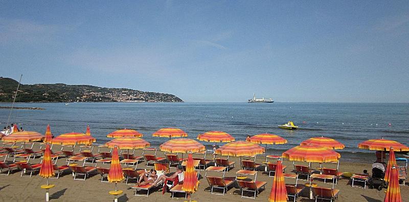 Hotel Villa Smeraldo - Plaj
