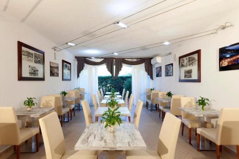 Hotel Villa Smeraldo - Restoran