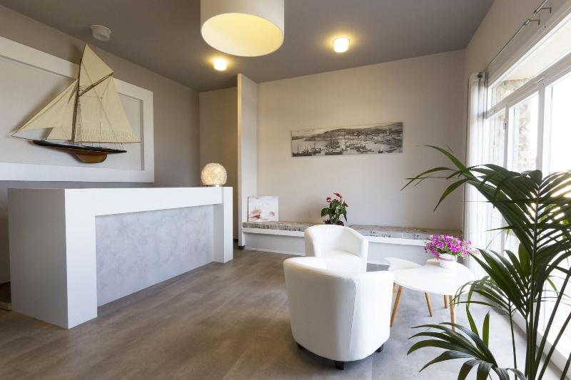 Hotel L'Approdo - Lobi