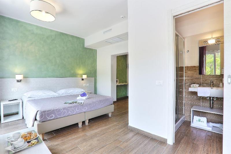 Hotel La Pineta - Oda