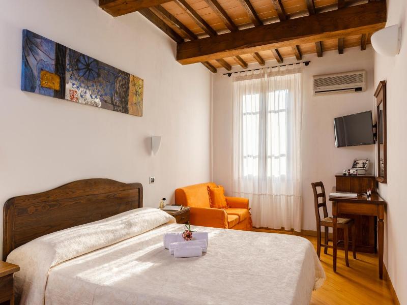 Hotel La Pace - Genel