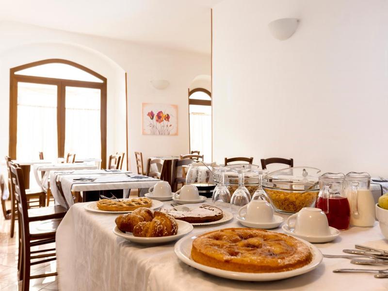 Hotel La Pace - Genel