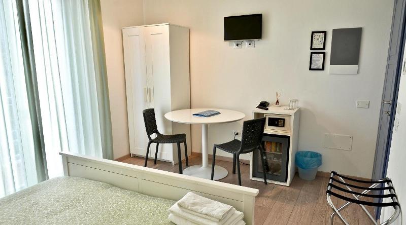 Petit Hotel - Oda