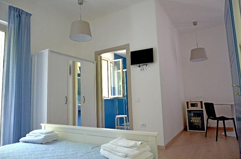 Petit Hotel - Oda