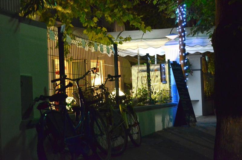 Petit Hotel - Teras