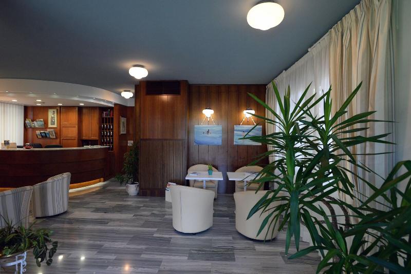 Hotel Giulio Cesare - Lobi