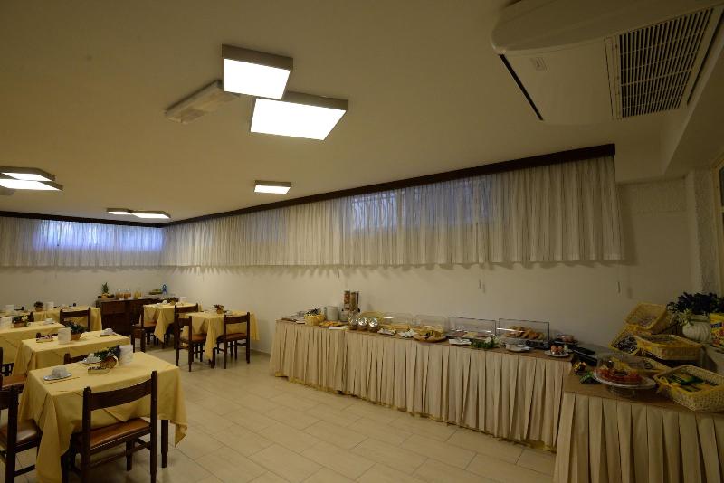 Hotel Giulio Cesare - Restoran