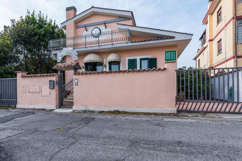 Hotel La Villetta - Genel