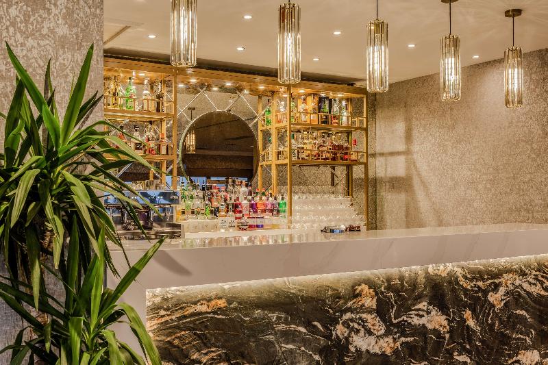 Gleddoch Golf & Spa Resort - Bar