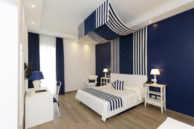 Hotel Nautilus - Oda