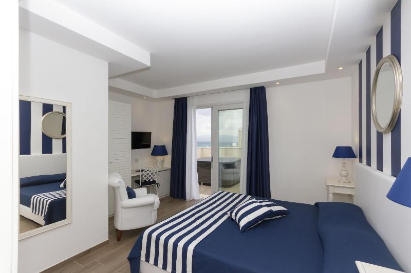 Hotel Nautilus - Oda