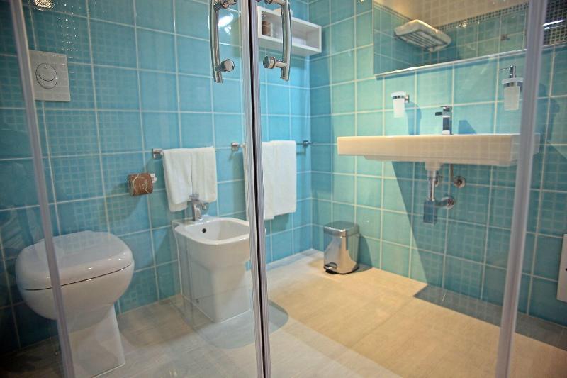 Regina Simius Hotel - Oda