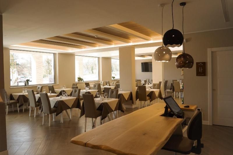 La Perla - Restoran
