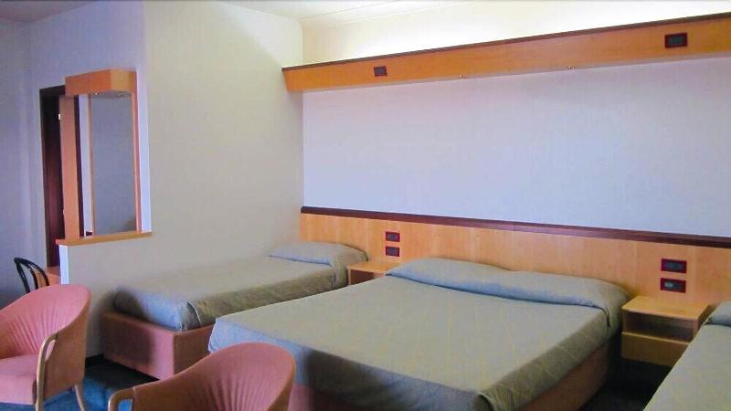 Hotel Fiorella - Oda
