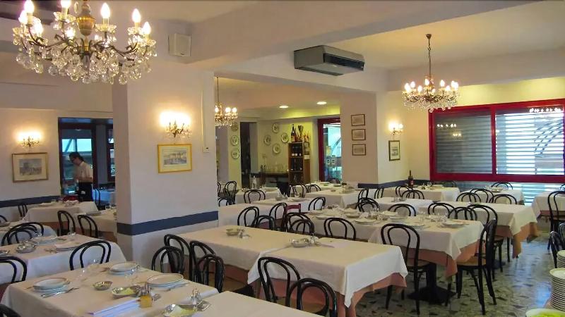 Hotel Fiorella - Restoran