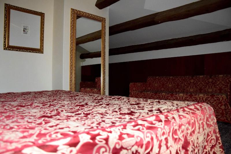 Hotel La Torre - Oda
