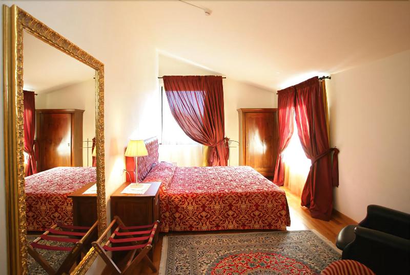Hotel La Torre - Oda