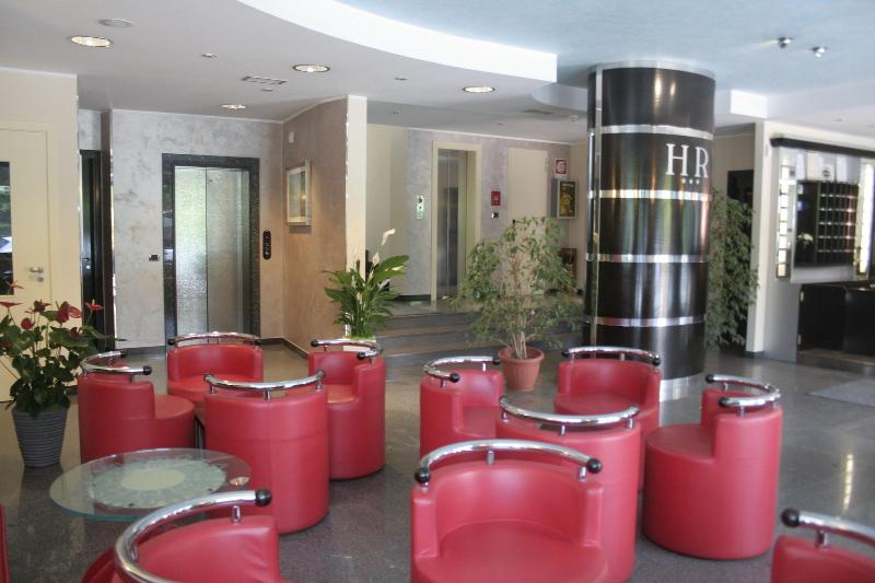 Hotel Riviera - Lobi