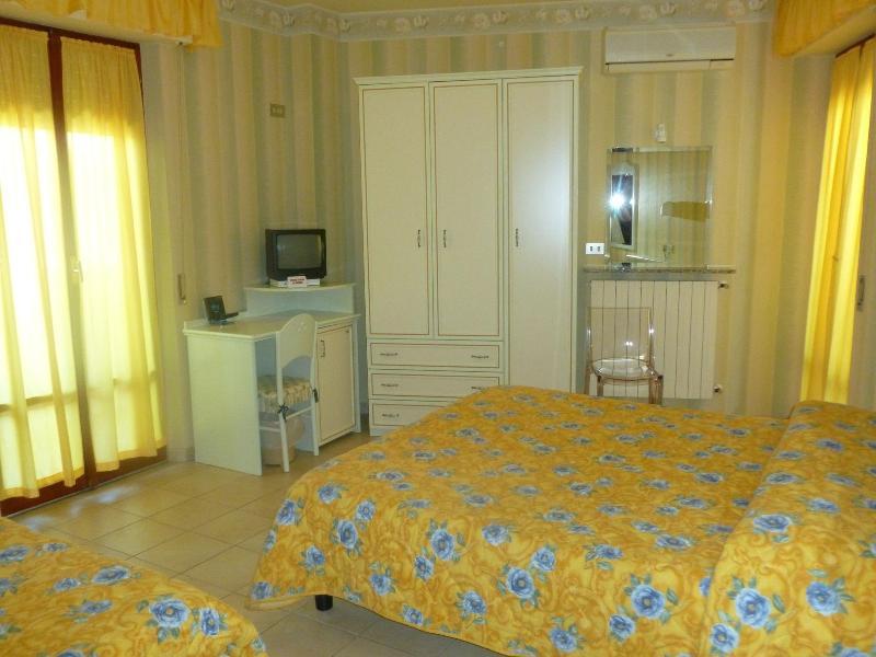 Hotel Riviera - Oda