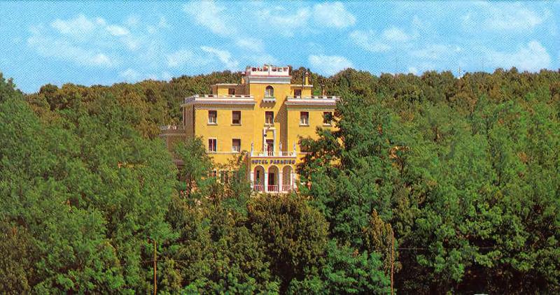 Hotel Paradiso - Genel