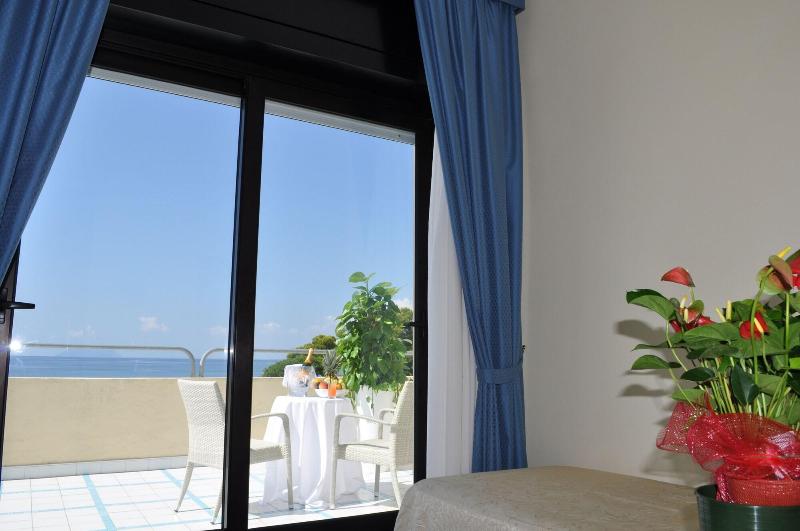 Grand Hotel La Playa - Oda