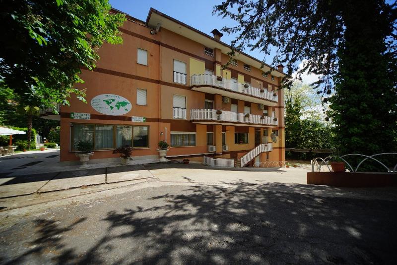 King Hotel - Genel