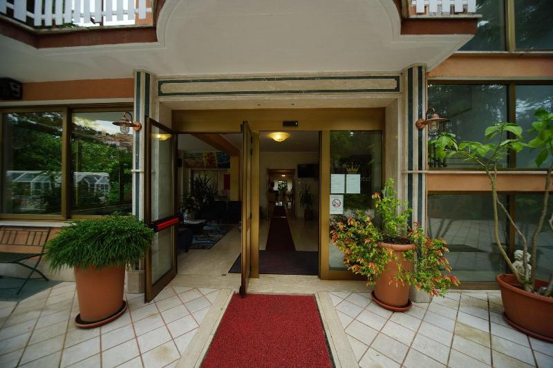 King Hotel - Genel