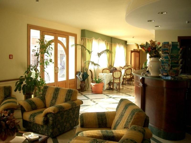 Hotel Ristorante Stella 2000 - Lobi