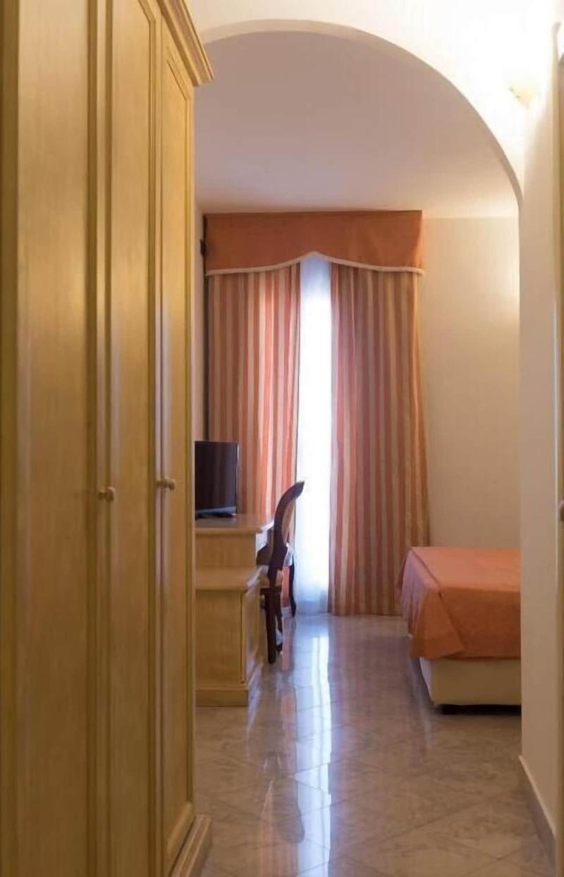 Hotel Ristorante Stella 2000 - Oda