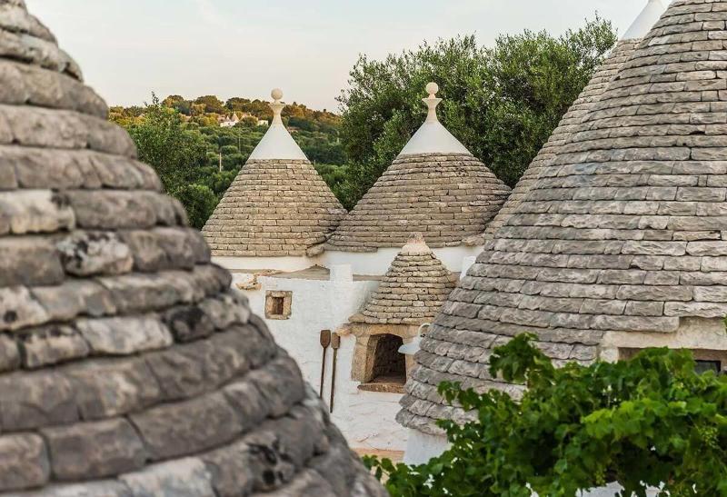 Borgo Canonica - Genel