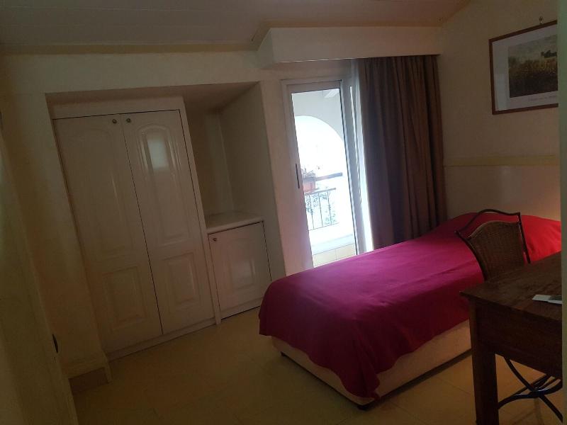Hotel Mediterraneo - Oda