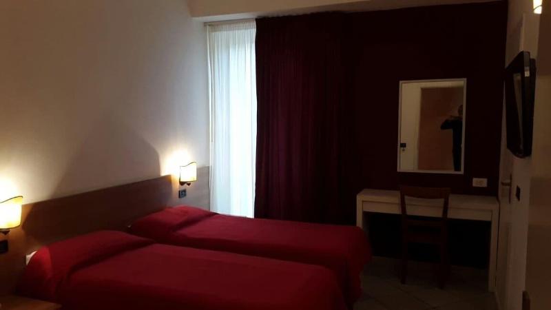 Hotel Mediterraneo - Oda